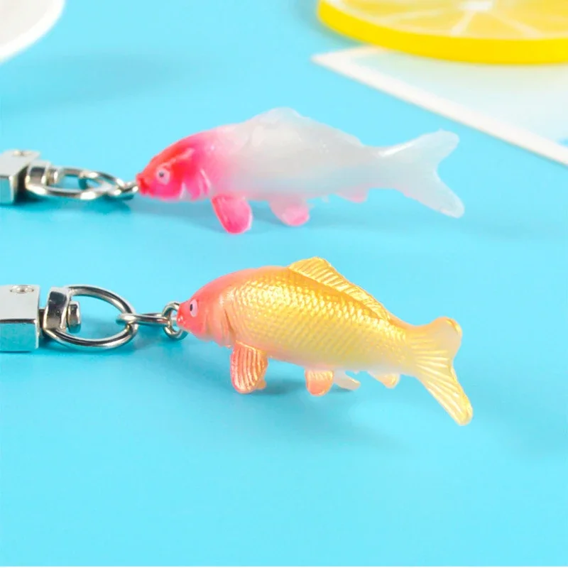 New Cute Fish Keychain Creative Fashion Simulation Animal Koi Model Photography Car Bag Pendant Souvenir Ornaments Gift Trinkets