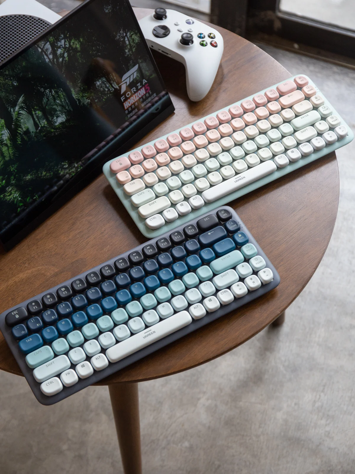 

UGREEN Fun+ Wireless Bluetooth Keyboard Phantasialand Tea Switches Backlight Light Thin Office Mechanical Keyboard for ipad PC