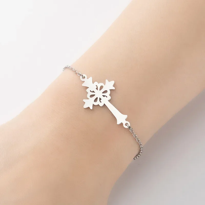 Simple and Personalized Geometric Cross Bracelet Fashionable Retro Compass Bracelet for Women