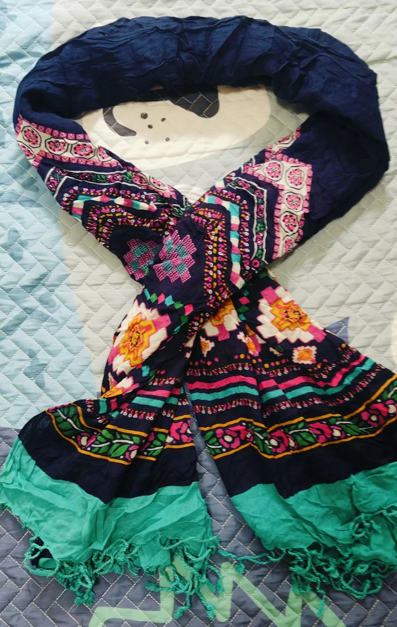 Elegant Vintage Cot… - image