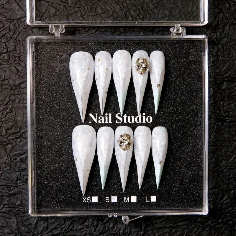 Handmade White Swirl Stiletto Press On Nails Inlaid Big Rhinestone Light Green French Fake Nail Tips Reusable Long Pointed False