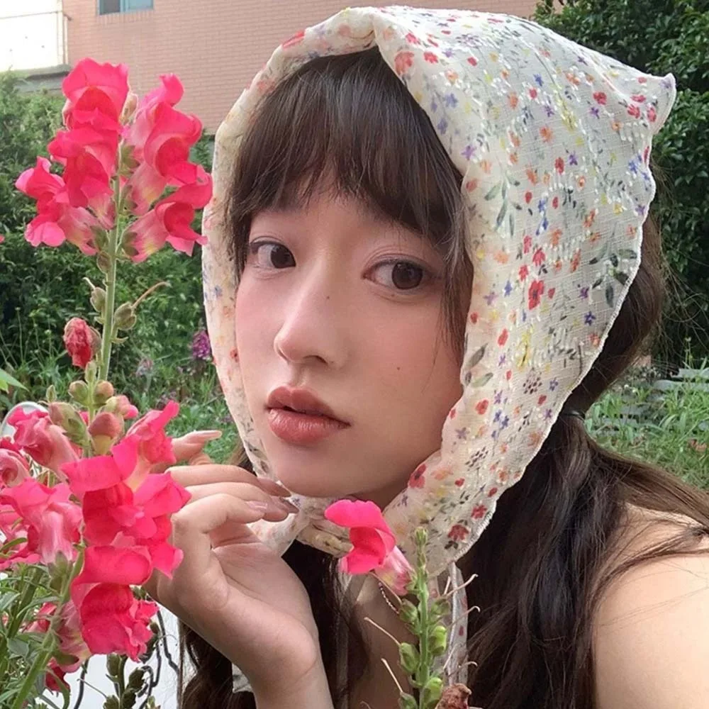

Breathable Spring Silk Scarves Cotton Pastoral Style Floral Headscarf Light Sunshade Triangular Headband Bag Accessories
