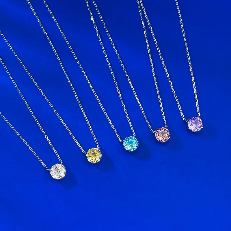 

Новый серебряный кулон S925 2,5 карата для женщин, камень тысячелетия, легкая роскошь, изысканная цепочка на ключицу для ежедневного использования