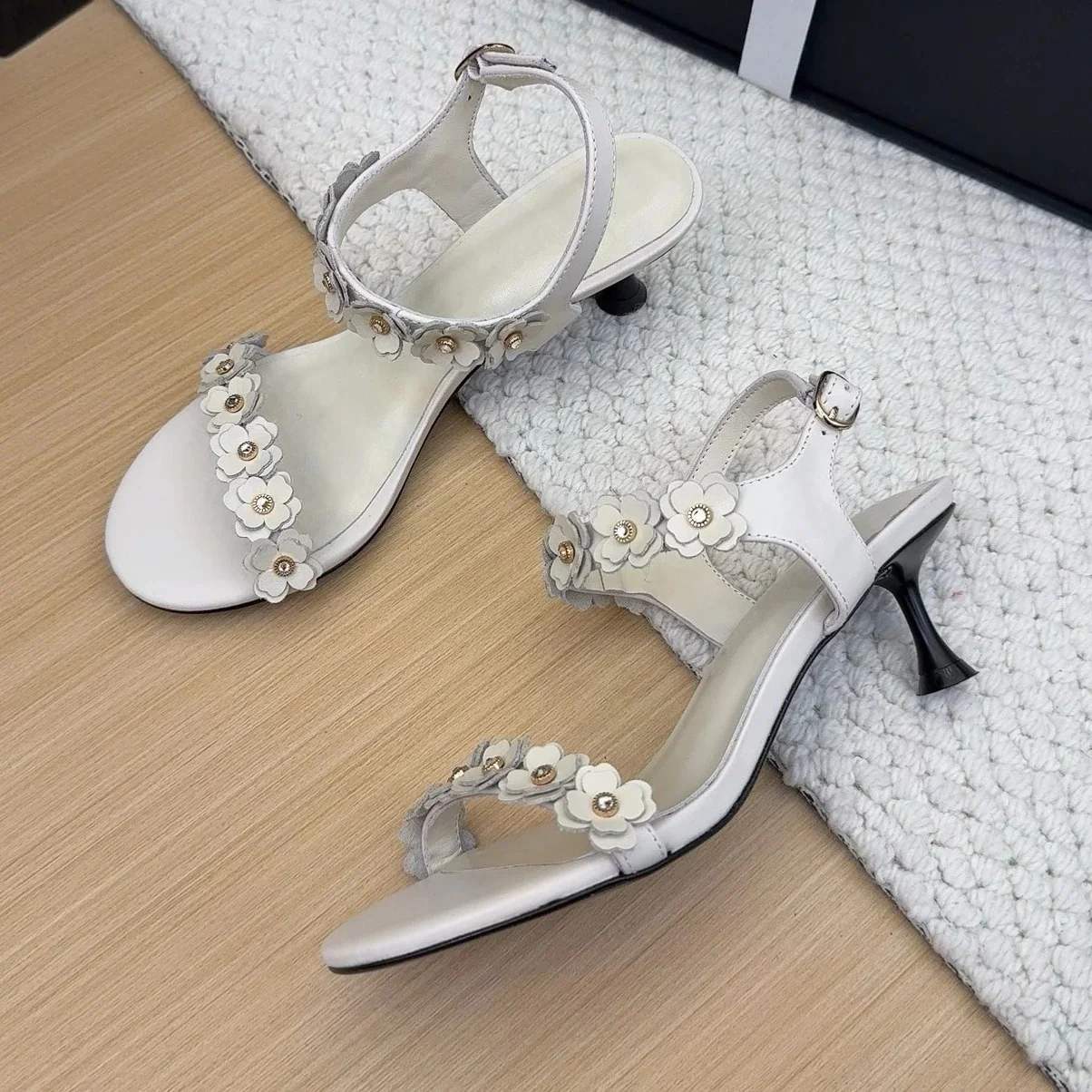 وصل حديثًا لعام 2025 من FANGXITING على الطراز البريطاني حذاء بدون كعب نسائي من الجلد الطبيعي بمقدمة مستديرة حذاء رجالي معدني ديكورا ماري جينس أوكسفورد Zapatos #4