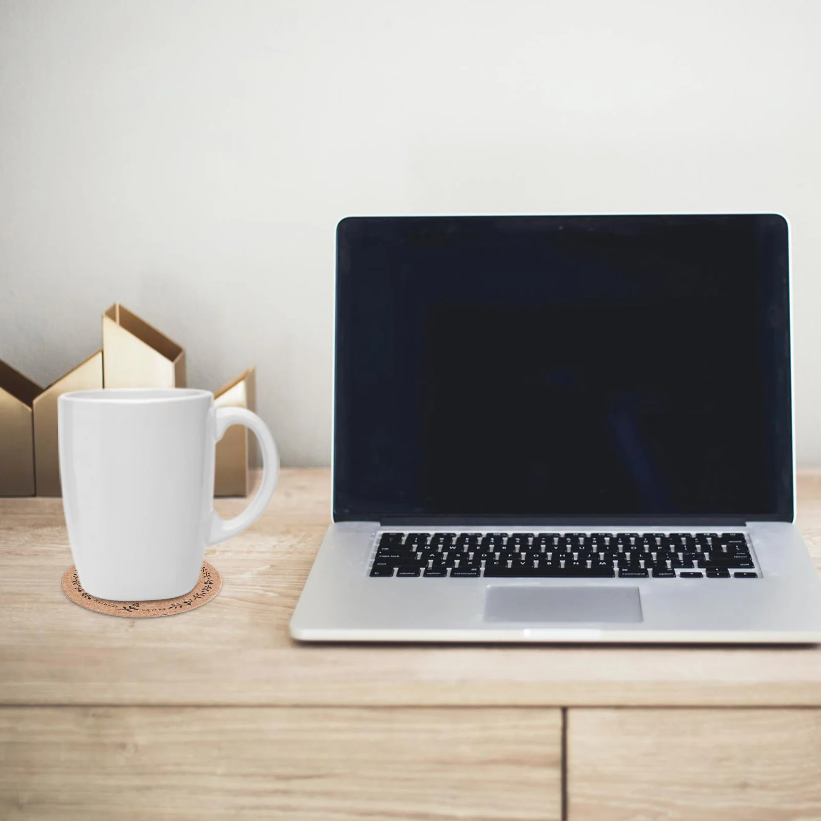 

12Pcs Thick Round Corkboard Placemat Heat Resistant Kitchen Table Mat Coaster Set Insulation Mat Protects Wood Marble