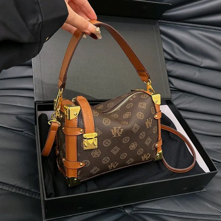 

2026 New Women's Quilted Box Bag, Vintage Floral Print Makeup Organizer, Adjustable Shoulder Bag for Work Commute Daily Use