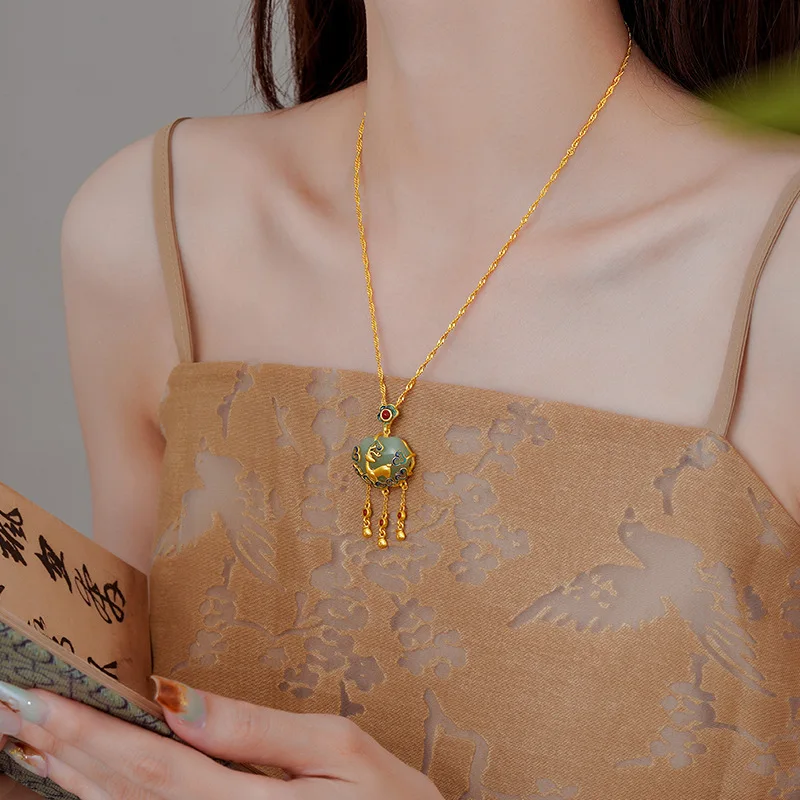 Natural Hotan Jade Green Ruyi Lock Necklace New in Chinese style Luxury Ancient Gold Craft Deer Pendant Cheongsam Jewelry Gift view 5