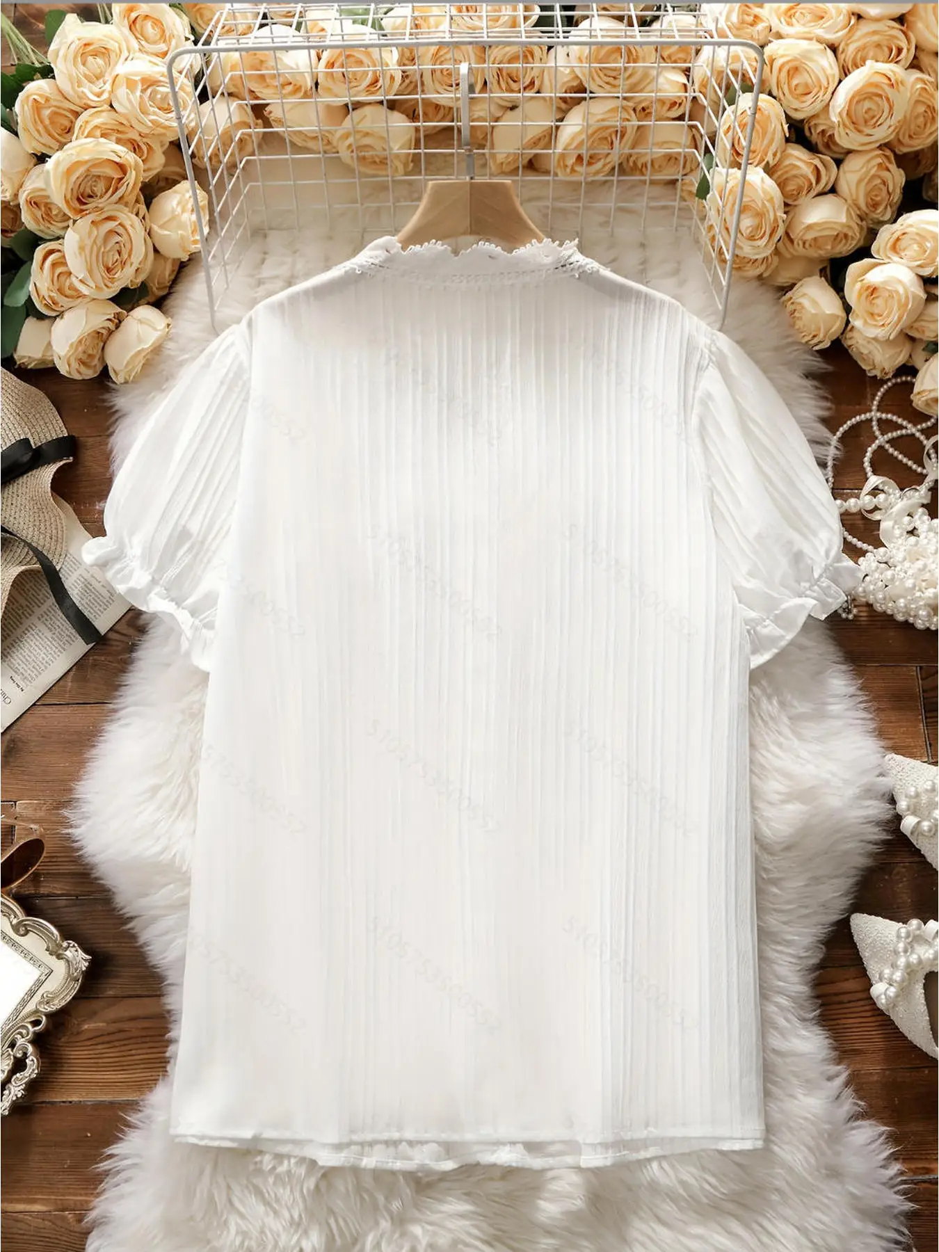 Plus-Size Lace-Appliquéd V-Neck Blouse: Chic Elegance for Shopping, Dating & Daily Commute  1-5XL.