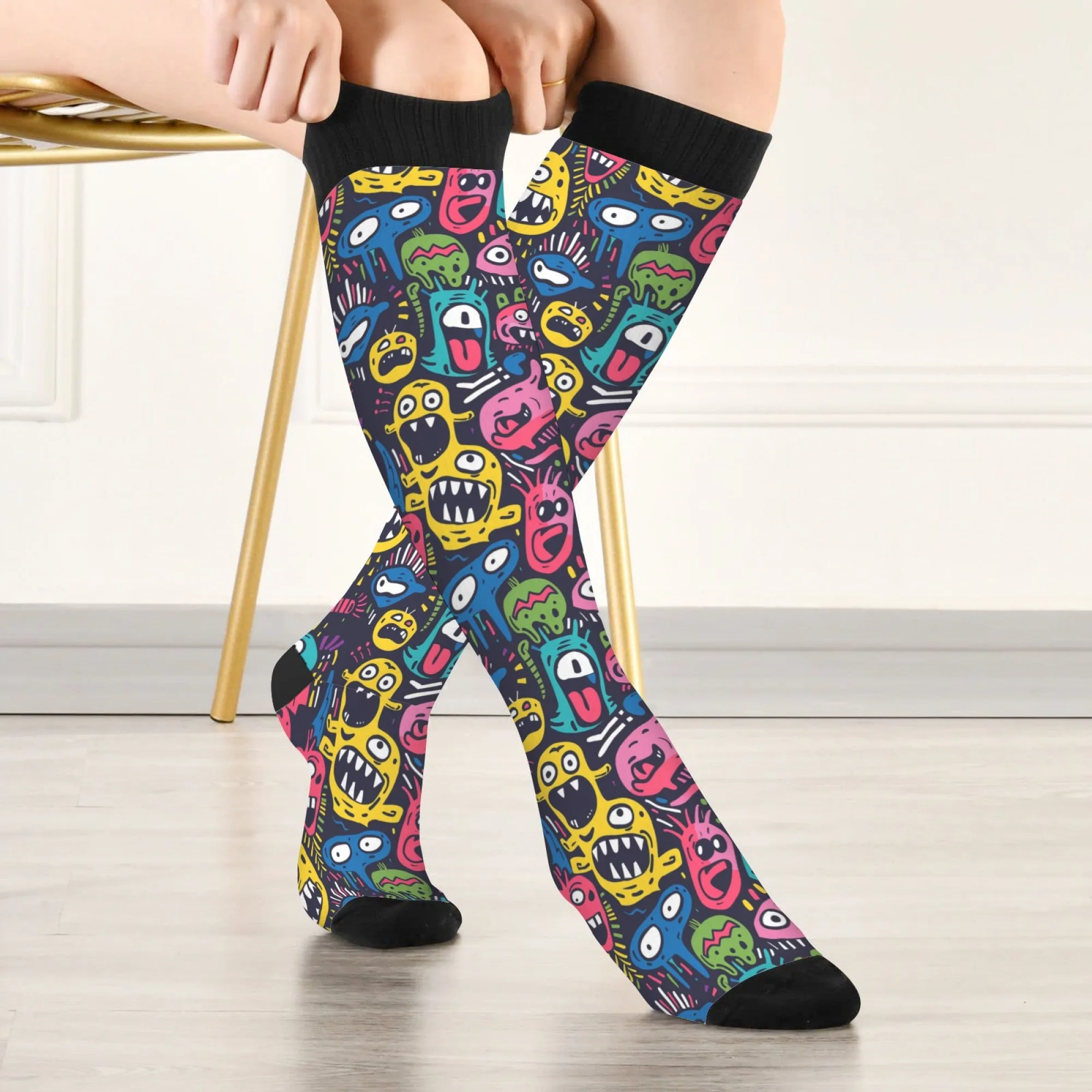 Novelty Happy Monster Street Hip-Hop Socks Unisex Fun Cartoon Casual Sports Compression Socks Soft Breathable Non-slip Stockings