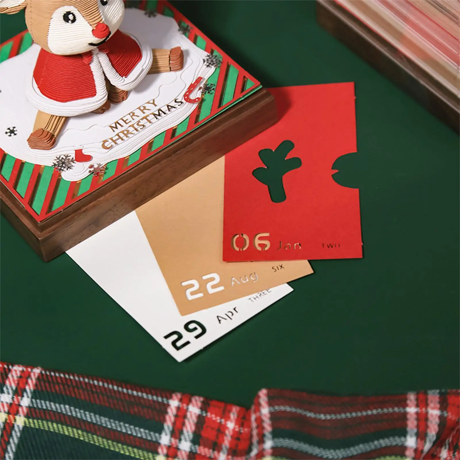 

Часы-календарь 2026 с дизайном оленя, ежедневник, 3D бумажная скульптура, календарь, отрыв для детей, женщин, мужчин, учителей, школы