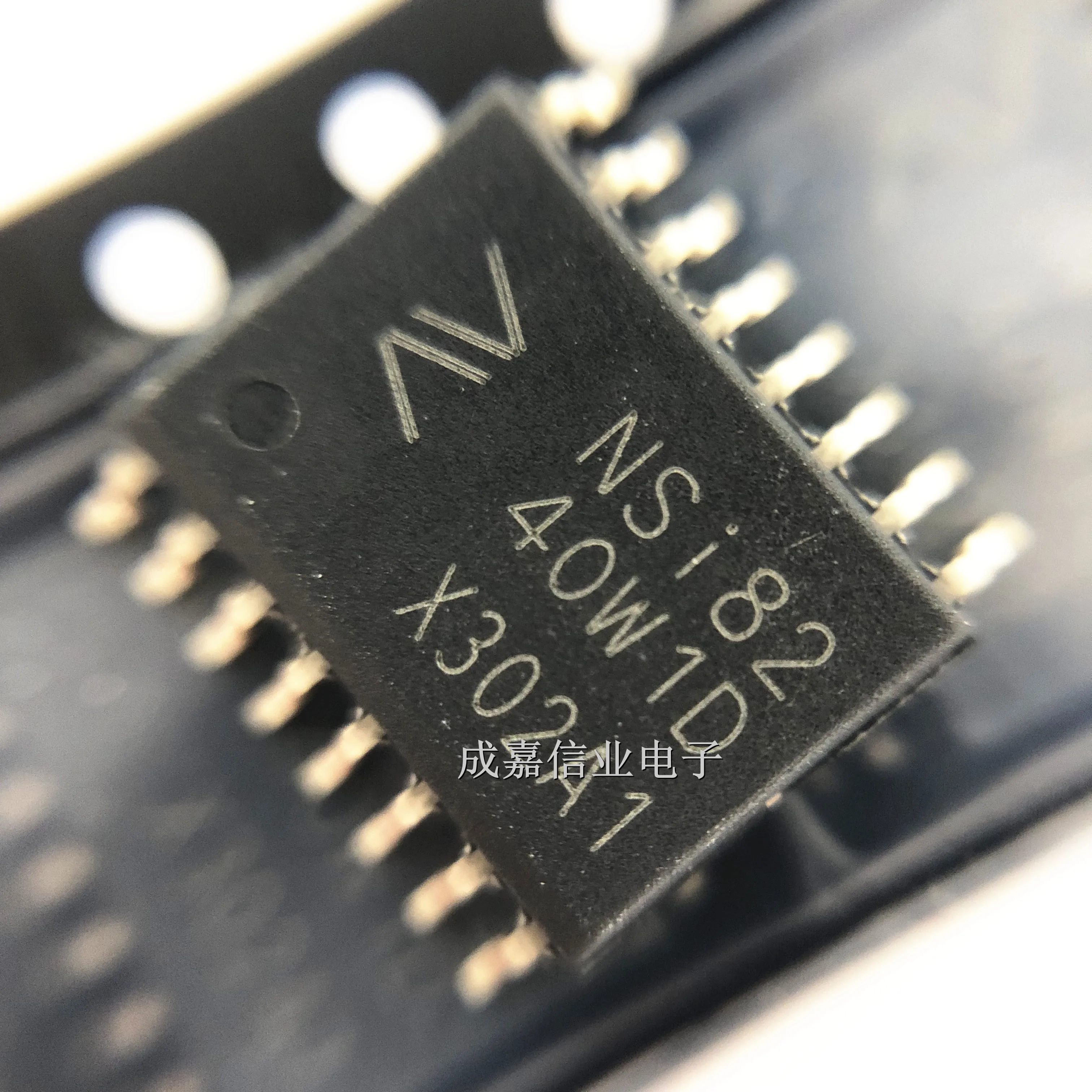 10pcs/Lot NSI8240W1-DSWR SOW-16 NSi8240W1D High Reliability Enhanced Four Channel Digital Isolator