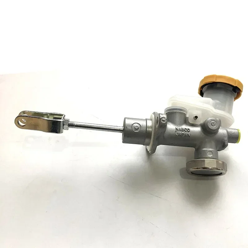 New Genuine Clutch Master Cylinder 37230FE061 For Subaru Forester XT