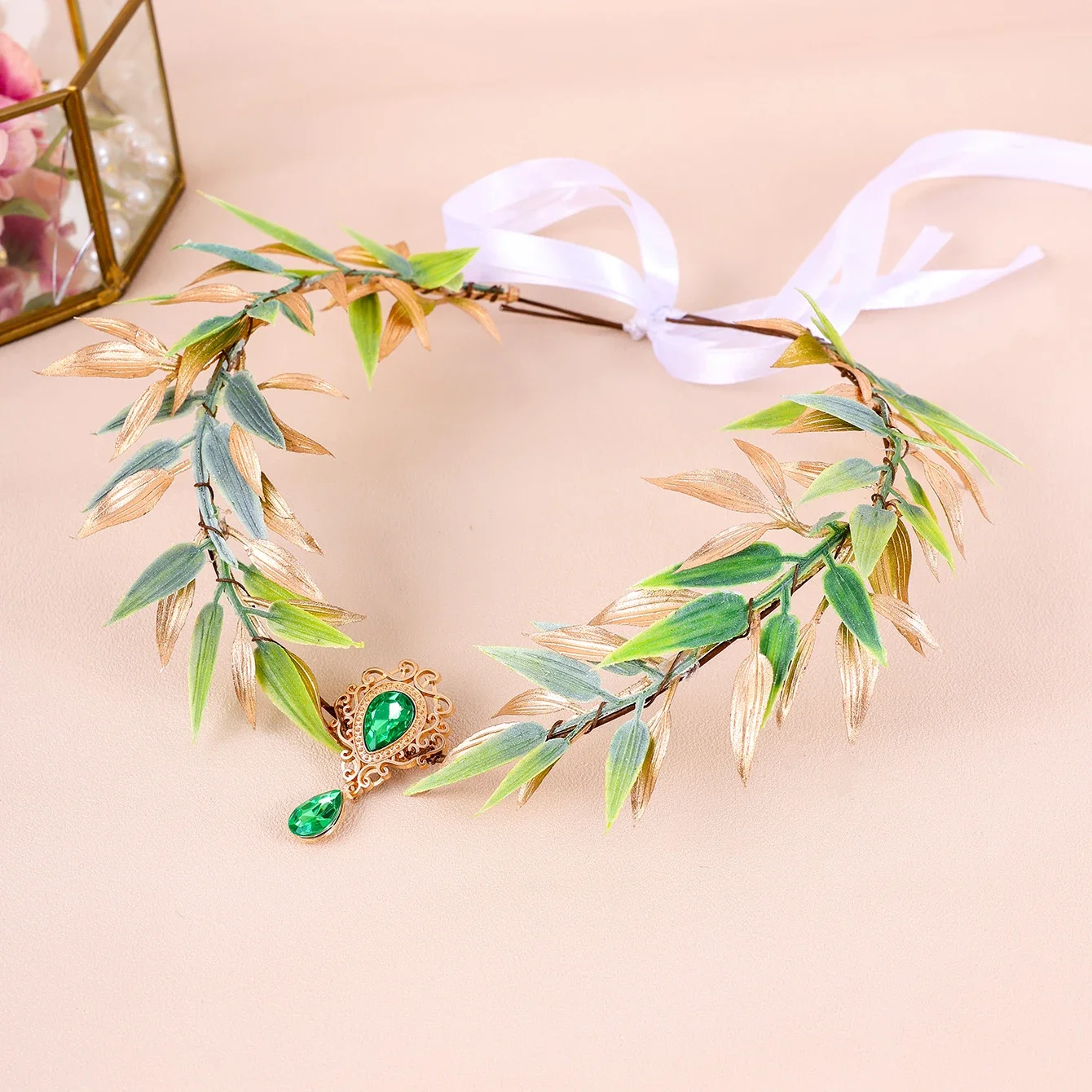 レトロな妖精の葉のラインストーンヘッドバンド、エルフの耳、編まれた森のガーランド、ティアラ、女の子用エルフのヘッドピース、ロールプレイングパーティーコスチューム用