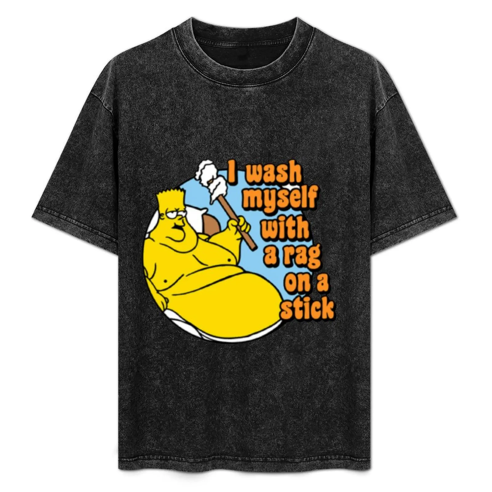 Me doy una limpieza con un trapo en una camiseta con estampado de palo.