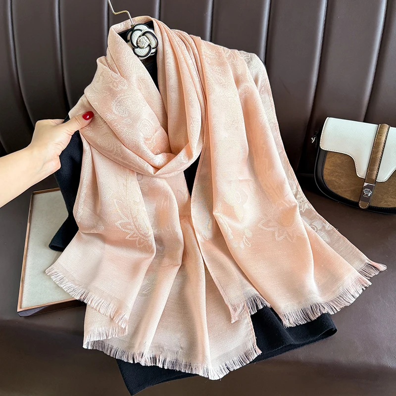 

Women Paisley Bohemia Jacquard Pashmina Hijab Scarf Luxury Brand Long Muslim Cashmere Shawl Female Foulard Soft Turban Headband