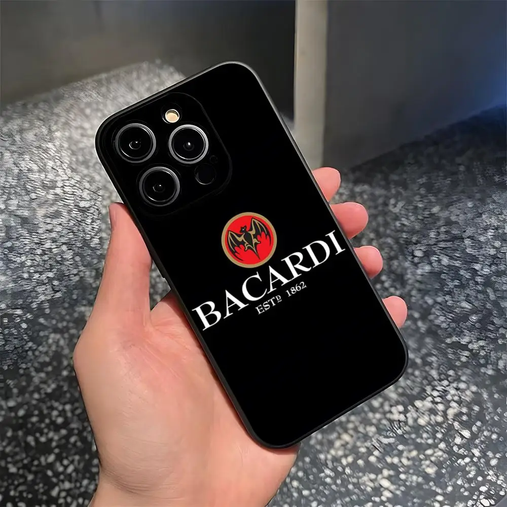Bacardi Rum Vampire Bat جراب هاتف لـ 15 Pro Max iphone 14 Pro Max 12 15 Plus 13 Pro 11 Xr X Xs 8 7 Plus غطاء خلفي من السيليكون #4