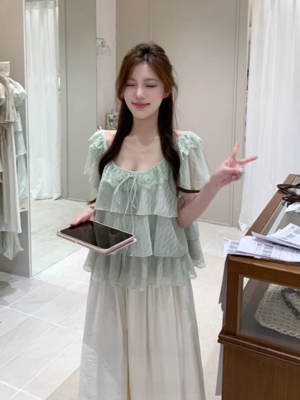 

Elegant Green Lace Splicing Bowtie Chiffon Shirt Women Summer 2026 New Beautiful Fairy Sleeve Top Korean Style Loose Fit