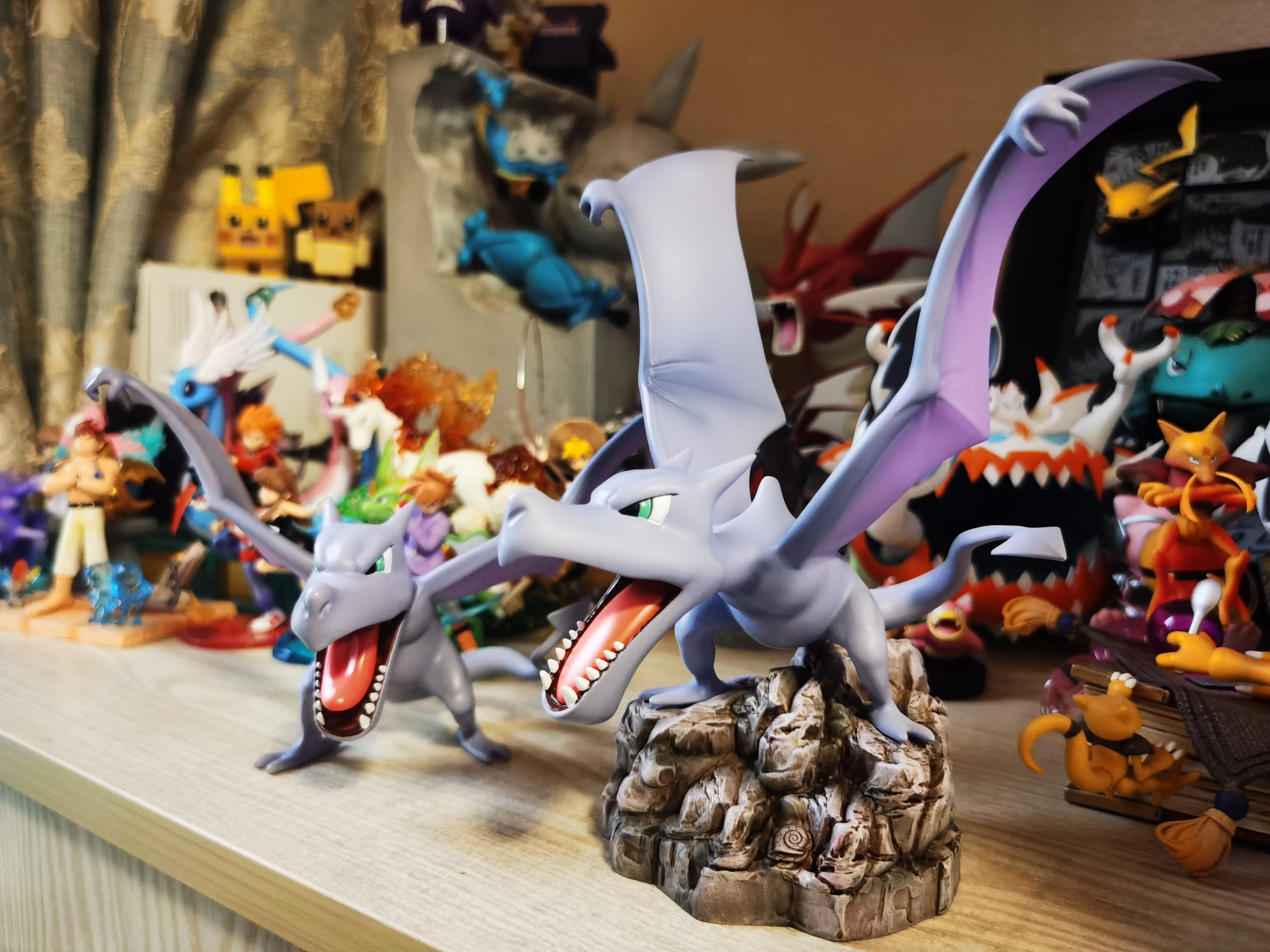 [IN STOCK] 1/20 Scale World Figure [XO] Aerodactyl With Base Collection Gift