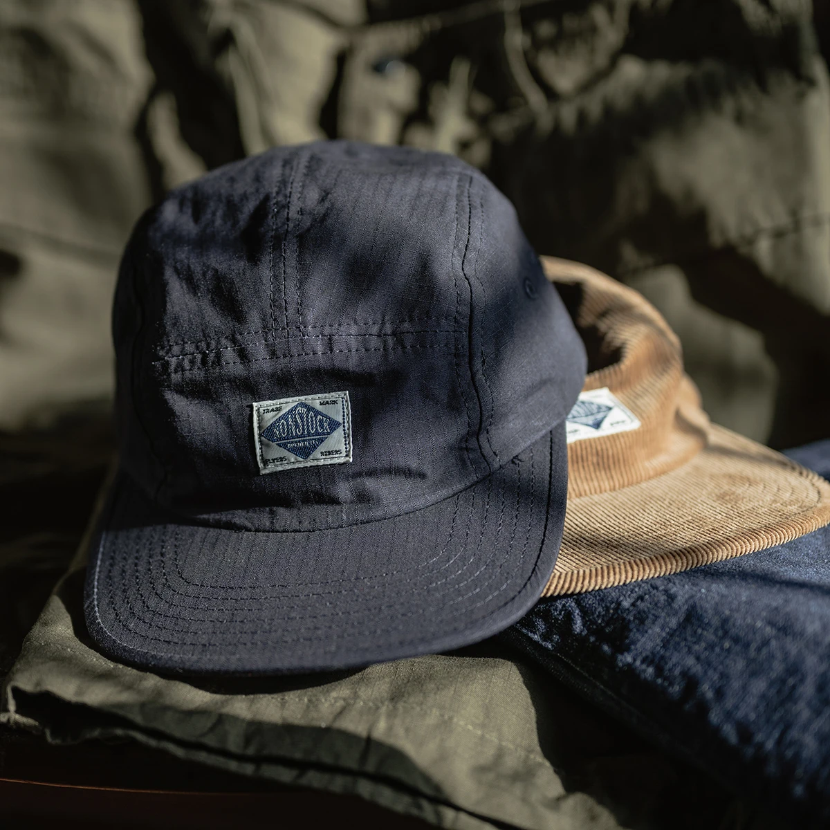 

Summer Cotton Flat Cap Baseball Hat Anti-Scratch Fabric Five-Piece Hat Street Sle Two-Tone Casual Accory for Youth