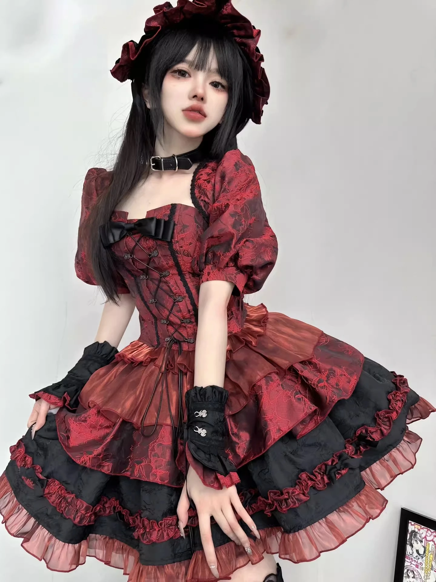 Chaleco de Jacquard rojo, falda de sujetador de espina de pescado, traje Lolita, vestido elegante para correr