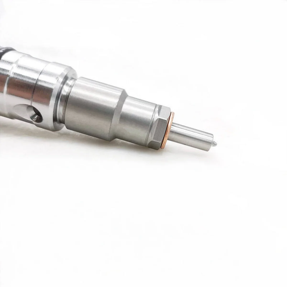 Nuovo iniettore di carburante 0445120187 5256034 di alta qualità per iniettore Sparyer per motore diesel Cum-mins QSL9 6BT