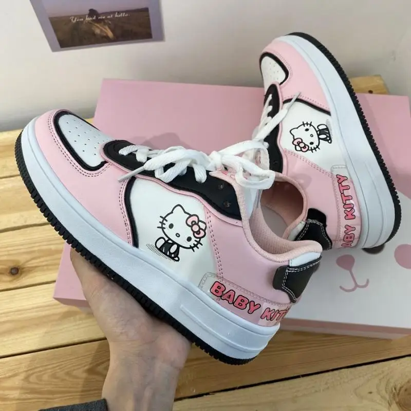 Chaussures de sport Hello Kitty pour femmes, chaussures de planche en cuir Sanrios, baskets d'impression Anime Kt, chaussures décontractées Kawaii, mode dessin animé, mignon