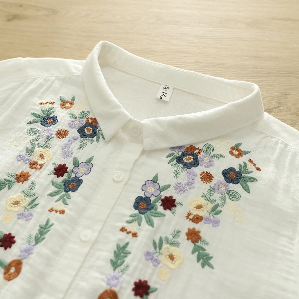 Nieuw zomershirt van katoengaren met 3/4 mouwen, dames revers bloemenborduurwerk, Mori Girl zachte OL delicate losse blouse T54359CC