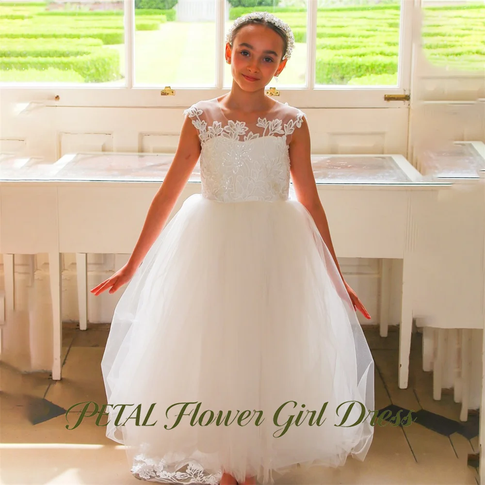 Petal Bodice With Lace Appliques Flower Girl Dress Long Train Baby Kids Birthday Dress White Pageant Dress for Girl Customized