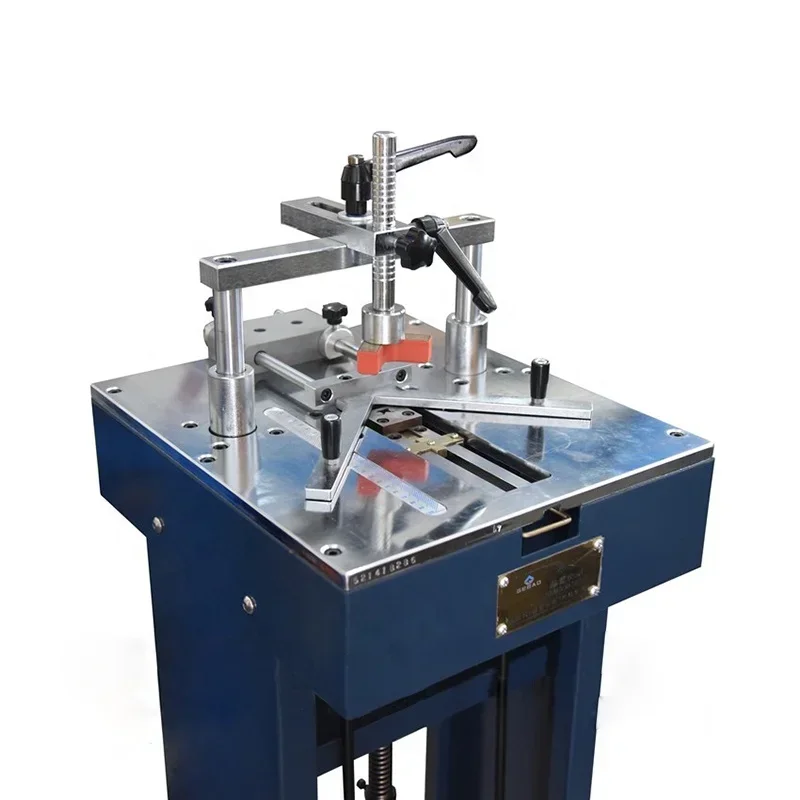 Manual foot pedal type PS photo frame Joint Machine Frame Corner Joining Machine nailing connection machine