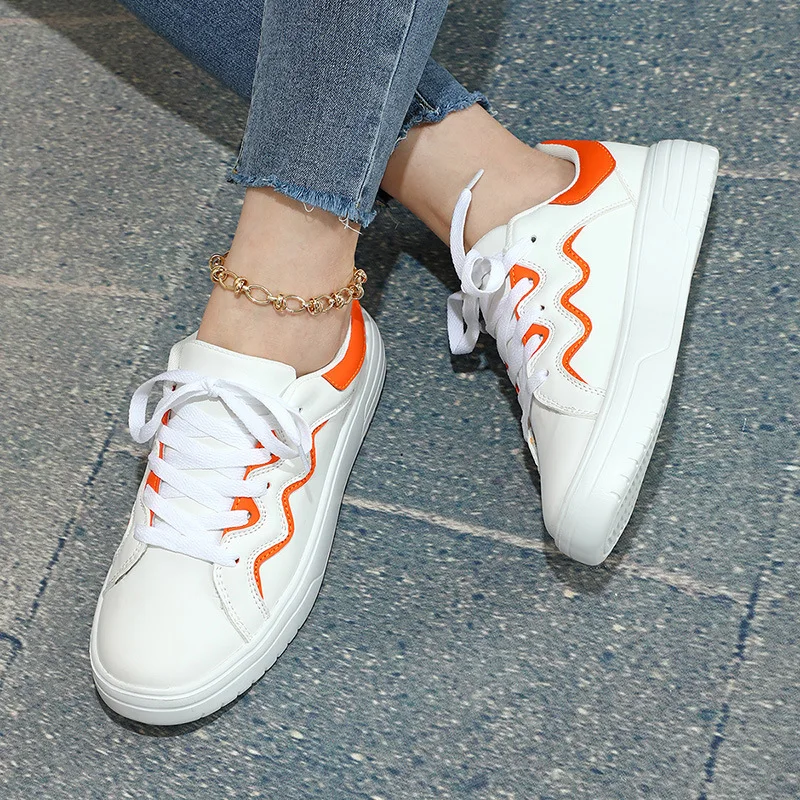 Trend New Thick Sole Fashion Board Shoes Lace-up Casual Sports Shoes Soft Sole Comfortable Outdoor Couple Shoes image 3