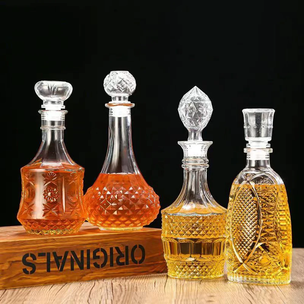 Carving glass wine bottle, Whiskey red wine liquor wine separator, cabinet decoration, Empty bottle, 8000/1000ML