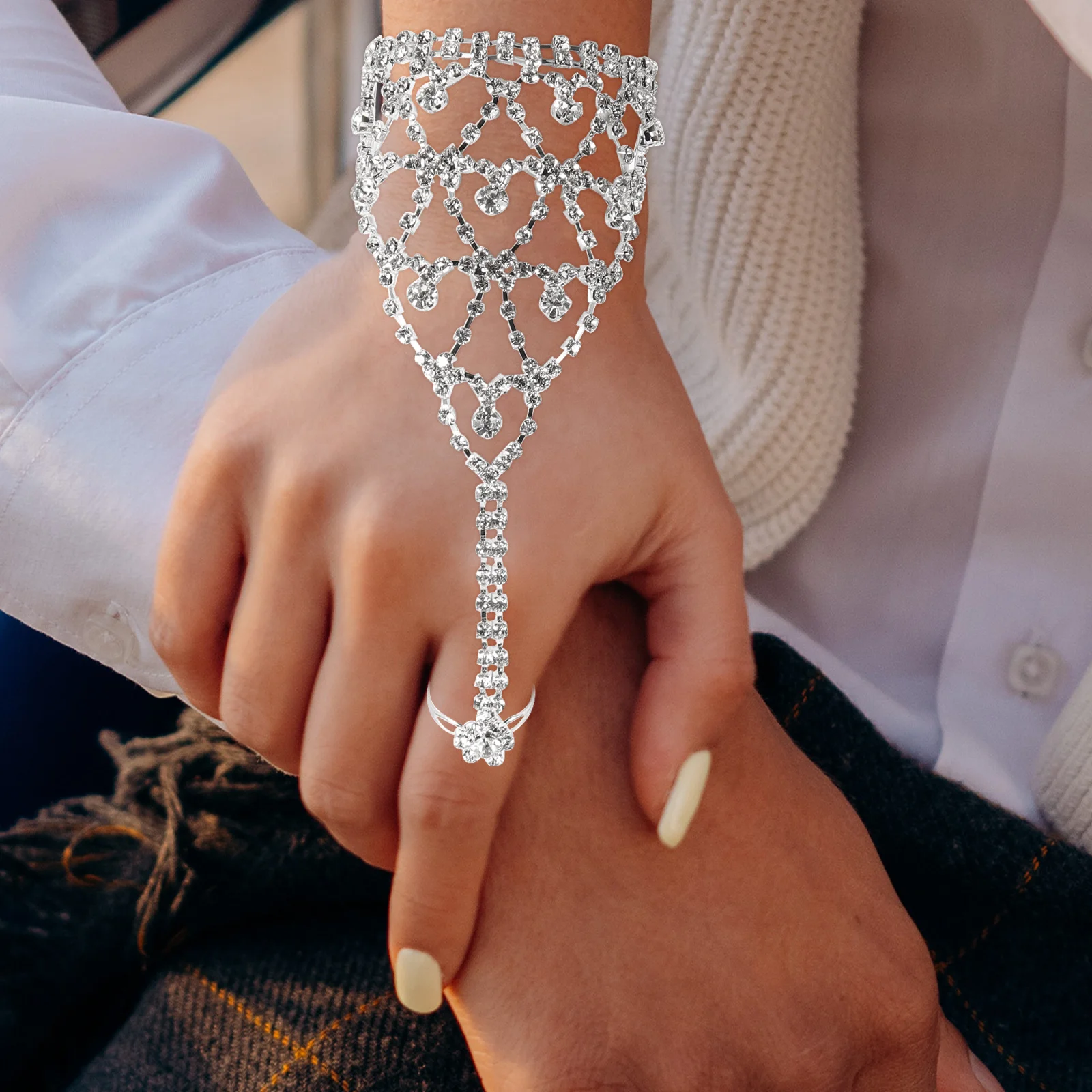 

Rhinestone Foot with Chains Finger Bracelet Korean Hand Bracelets Wrist Miss