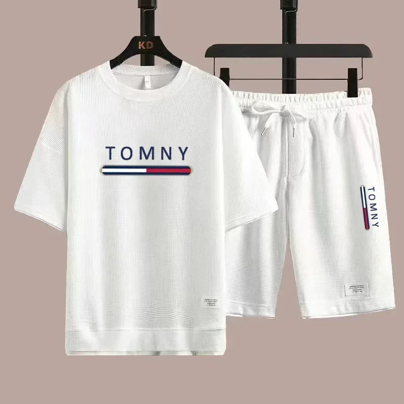

New Summer Breathable Men's Short Sleeve T-Shirt and Shorts Two-Piece Set, Stylish Outdoor Beach Casual Men's Outfit