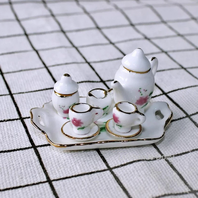 Mini set da tè in ceramica per casa delle bambole Tazza da tè Mini modello di scena di gioco con il cibo per la casa delle bambole Articoli da cucina in miniatura Accessori per mobili