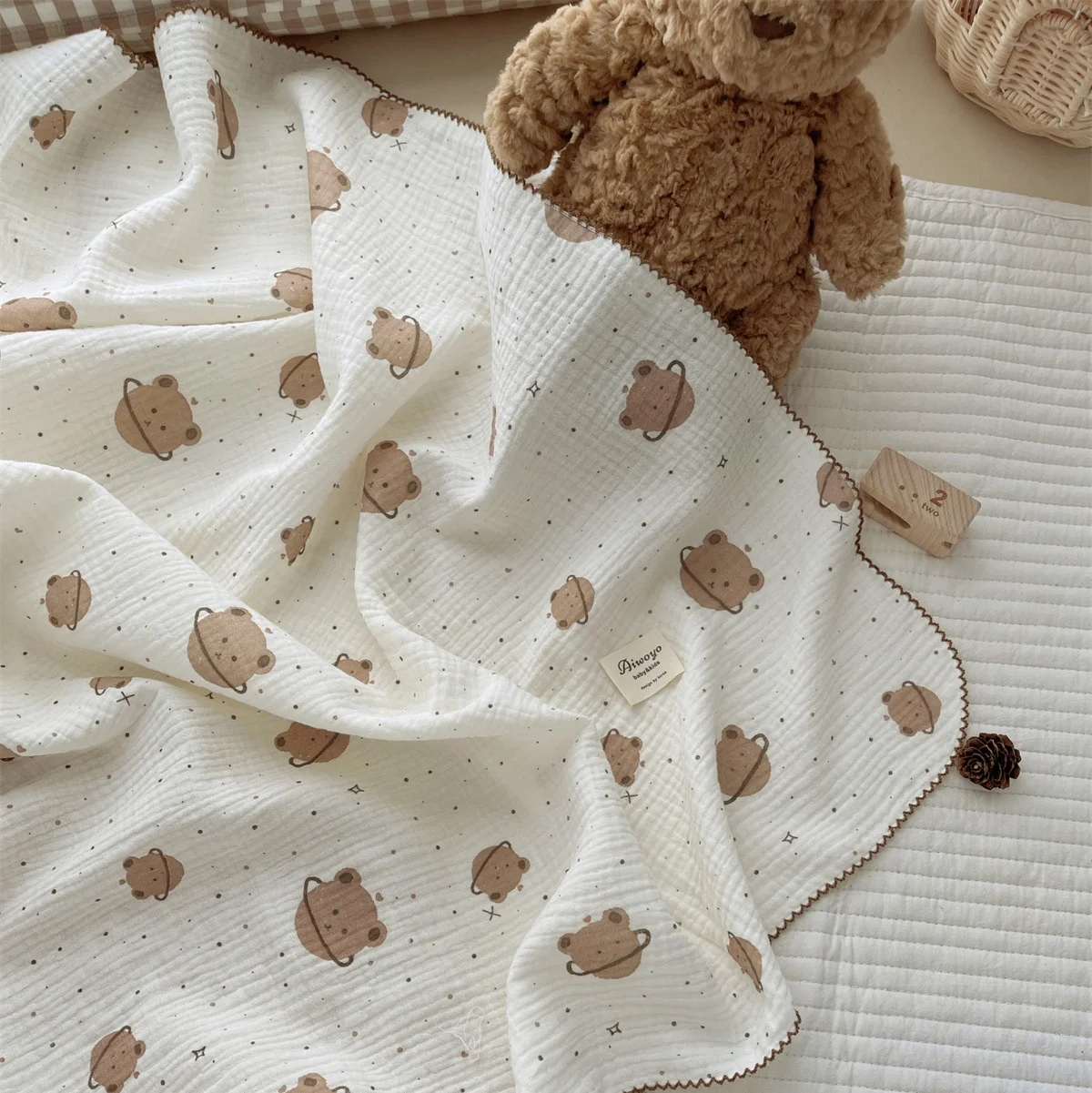 Korea Style 2 layers Muslin Cotton Baby Blanket with Wave Trim, Spring Fresh Bear Planet Pattern Cotton Baby Swaddle Wrap