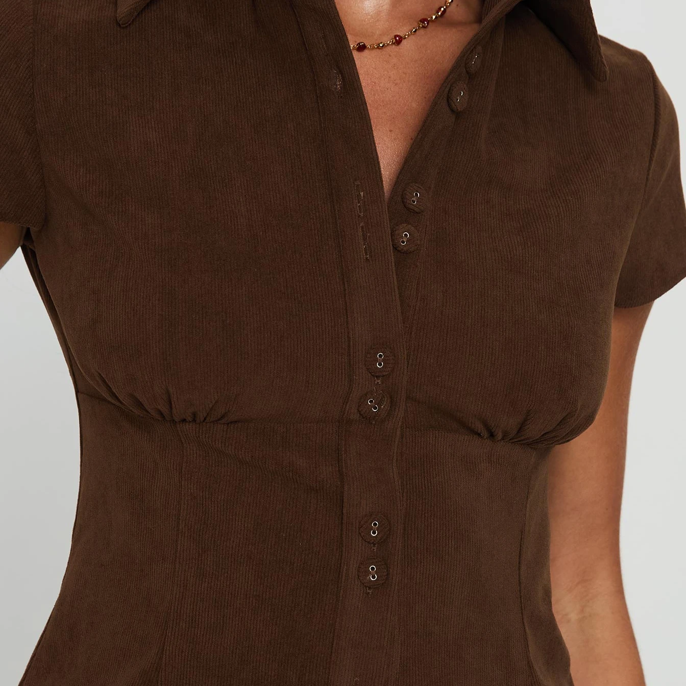 

Retro Dark Brown Short Sleeve Collared Shirt Women's Double Breasted Cropped Blouse Summer Casual Slim Fit Wear