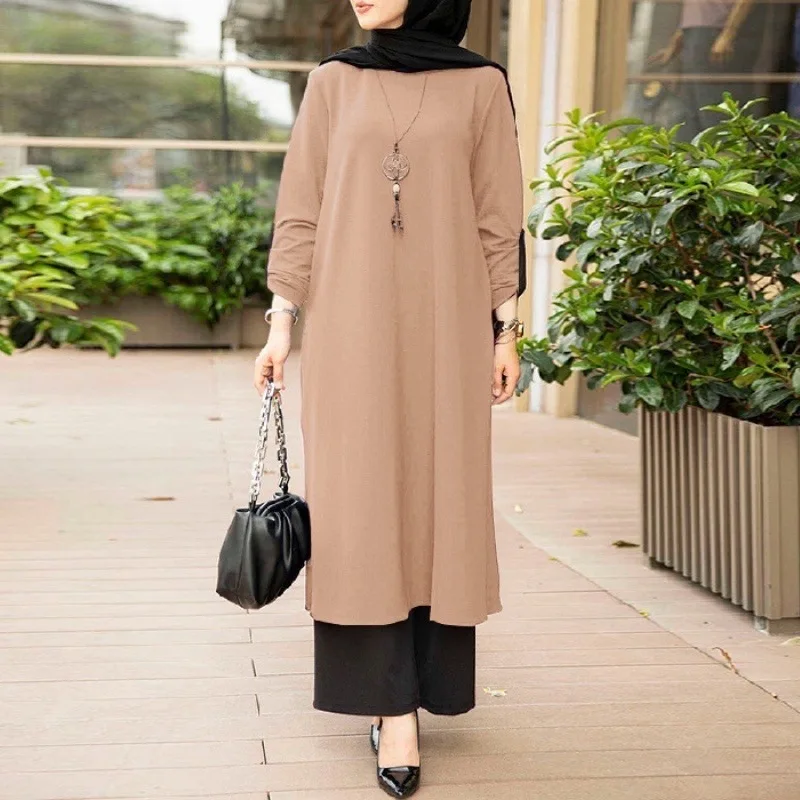 Women's Muslim style Arab style temperament Solid color minimalist style round neck long sleeved side slit dress