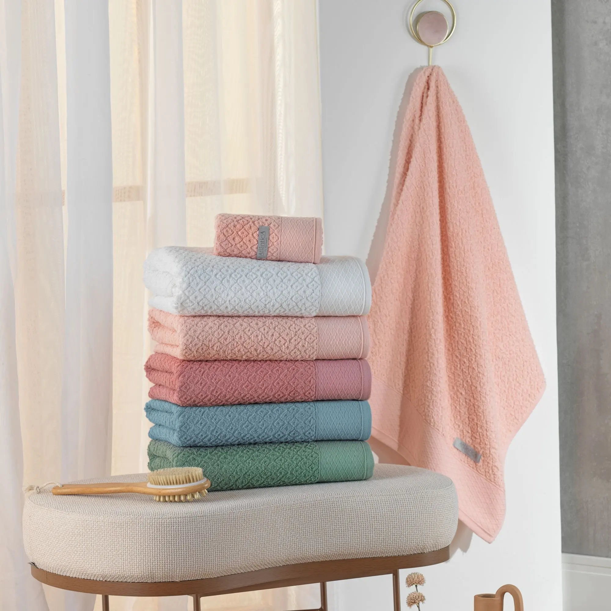 Atlantic Combed Wire Face Towel 430g/m² - Capri Green Tea