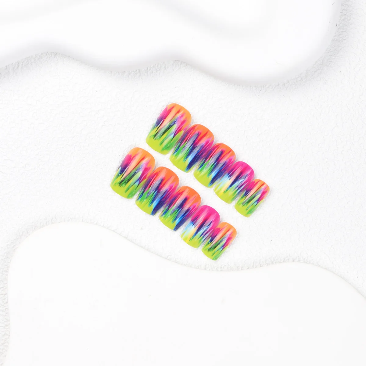 Confezione assortita di punte per unghie di colore sfumato quadrato di medie dimensioni da 24 pezzi per la decorazione di nail art