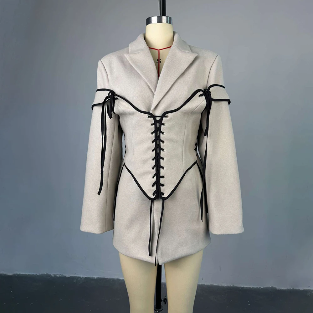 TWOTWINSTYLE Hit Color Spliced Lace Up Slimming Jackets For Women Lapel Long Sleeve Tunic Temperament Chic Coat Female Fashion