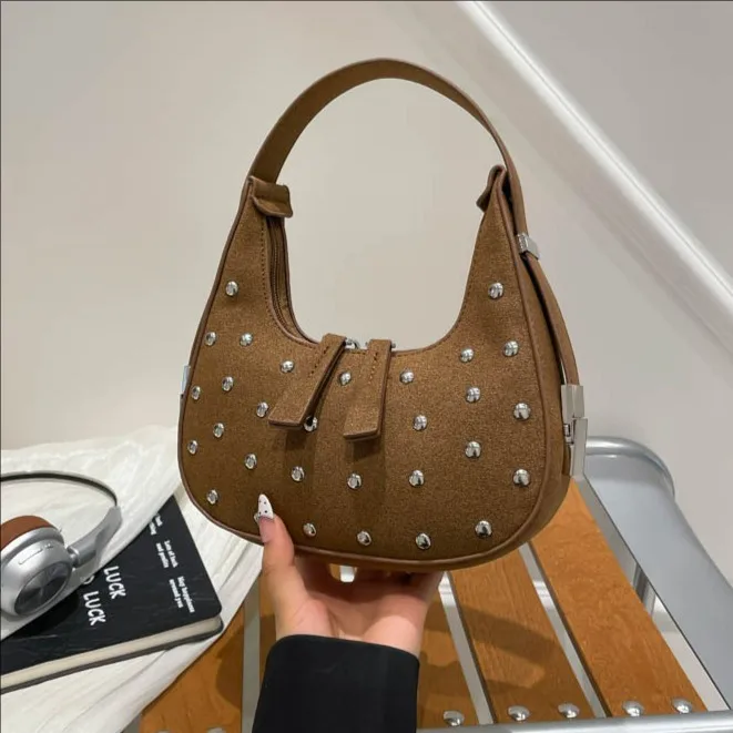 

2025 New Women's Rivet Underarm Bag, Y2K Punk Style Crossbody Purse, Adjustable Strap Sling with Zipper for Daily & City Dating​