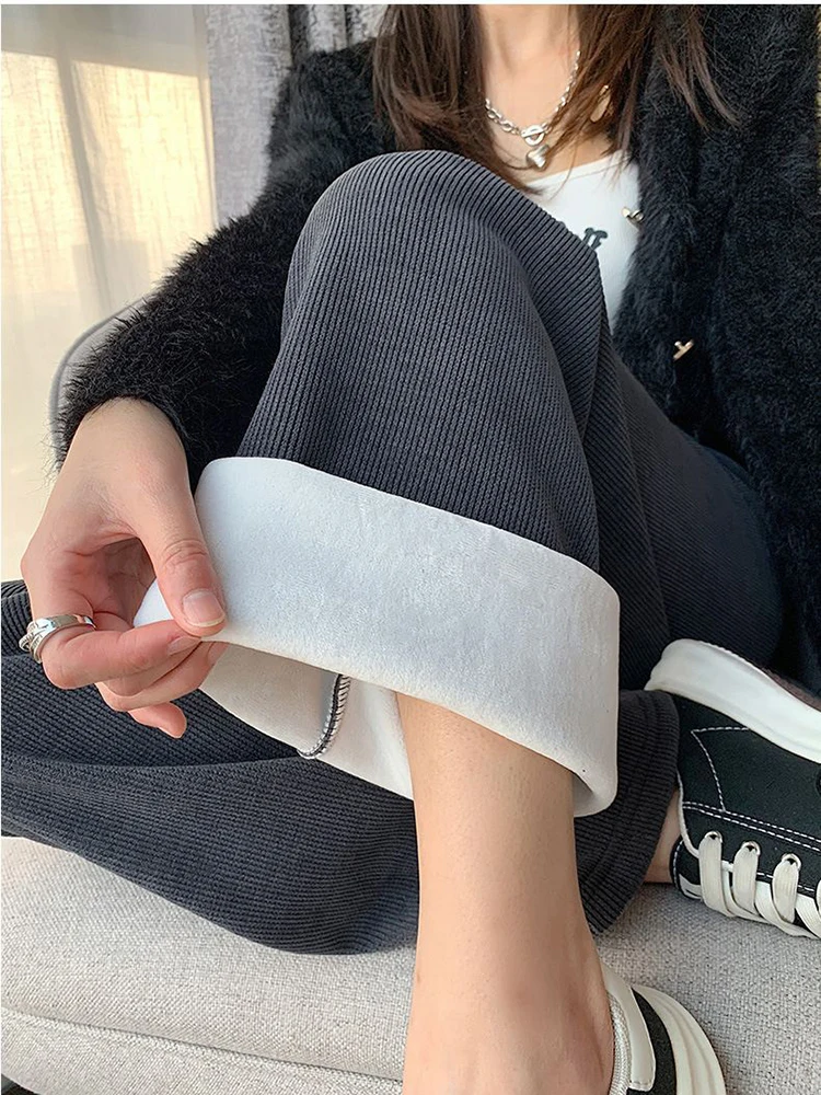 Pantaloni invernali a gamba larga foderati in pile addensato Pantaloni termici da donna con coulisse a vita alta Streetwear Pantaloni sportivi casual per tenere al caldo