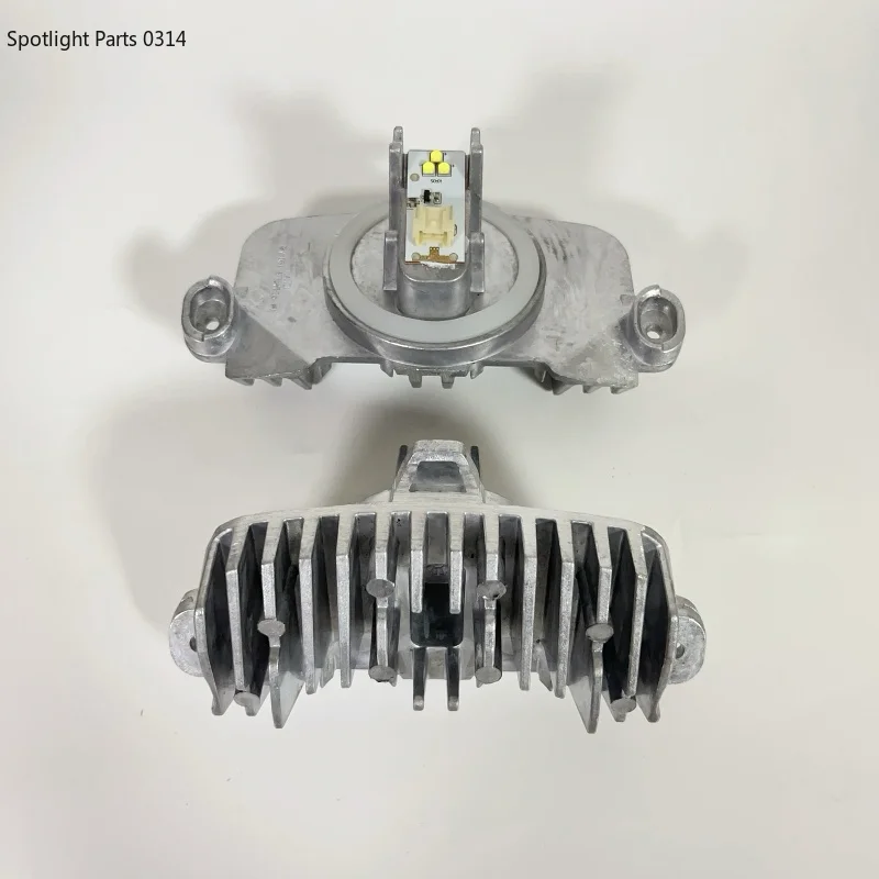 7398766 Applicable to BMW 3 Series F30F31F34F35 Xenon Headlight LED Angel Eye Daytime Running Light Module 693117398766
