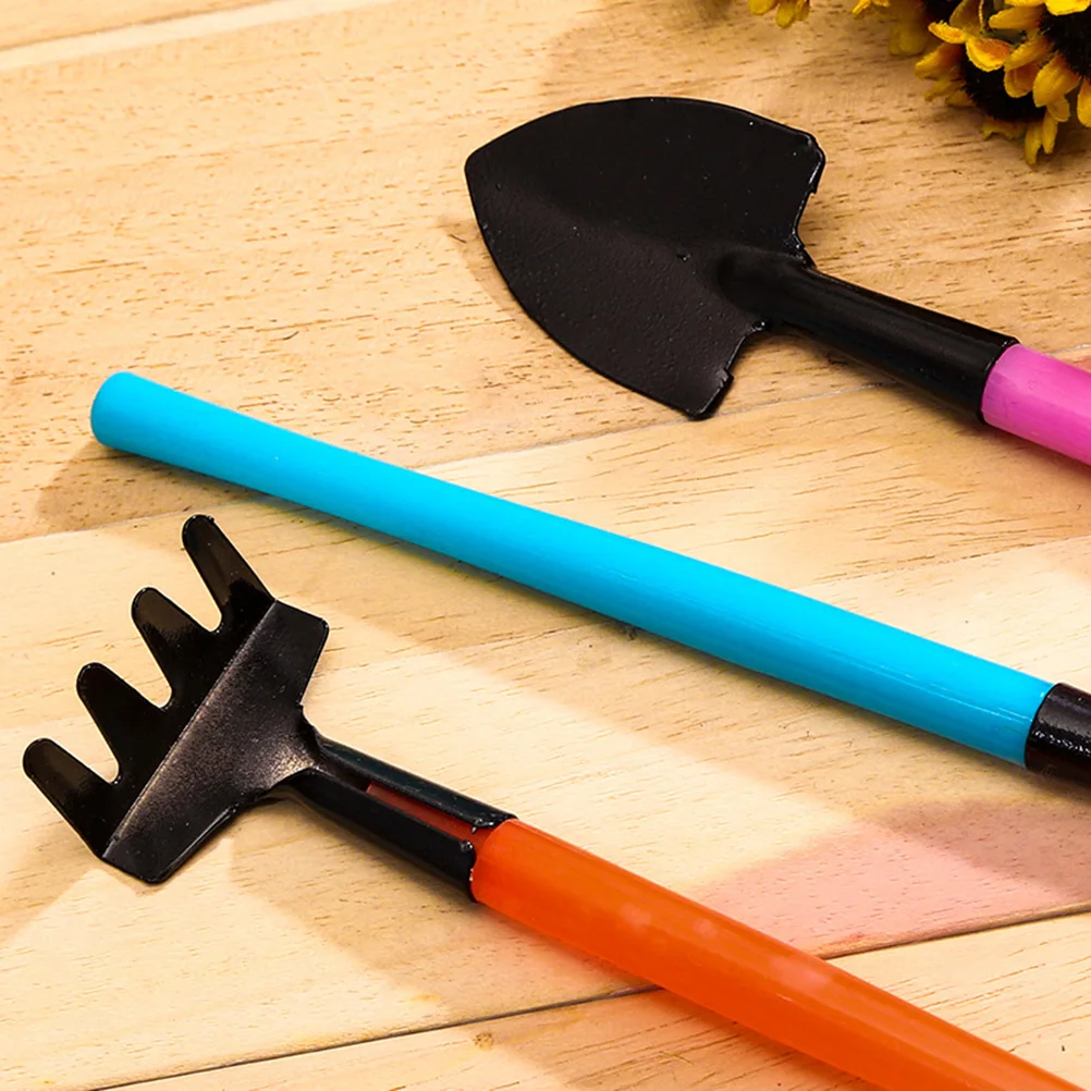 

3Pcs Gardening Tools Set Gardening Shovel Small Garden Rake and Hand Trowel Mini Indoor Colorful Garden Tools for House Plants