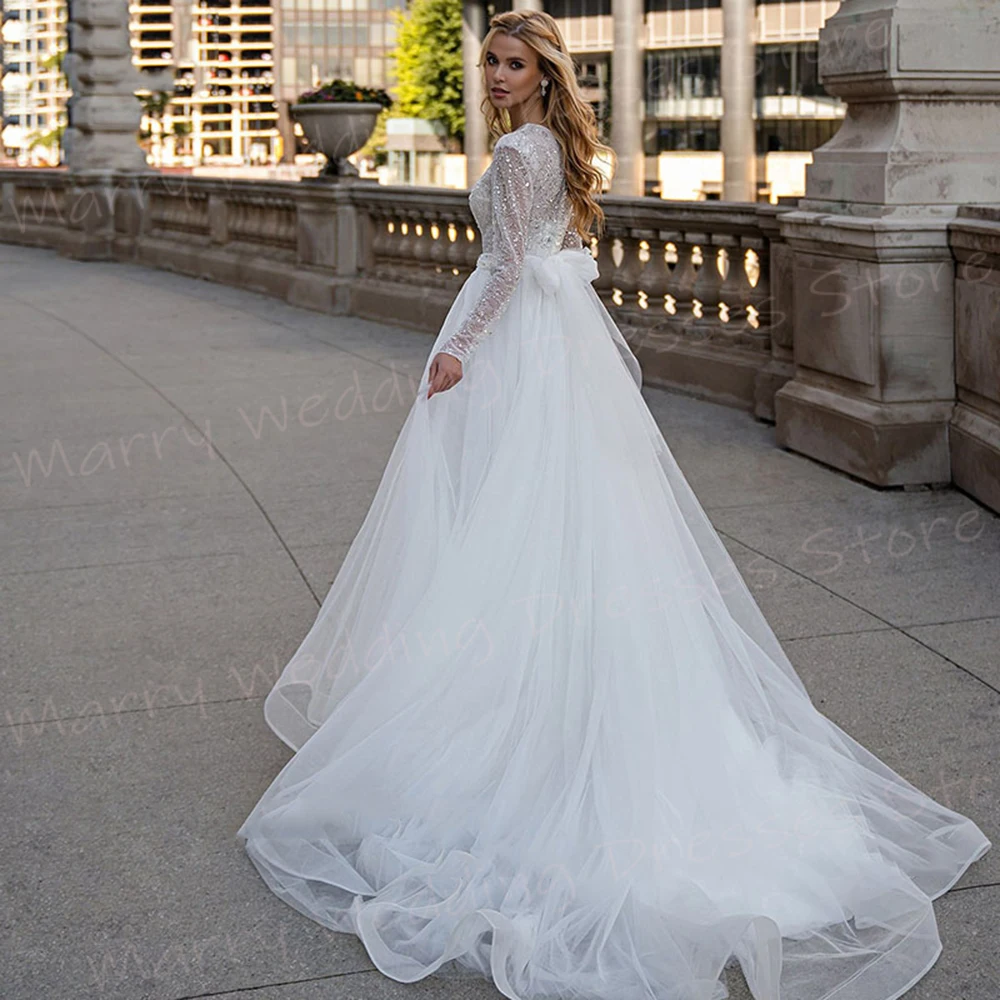 Elegante Charmante A Lijn Dames Trouwjurken Gulle Mooie Lange Mouw O-Hals Bruidjurken Knoop Glanzende Vestidos Novias Boda