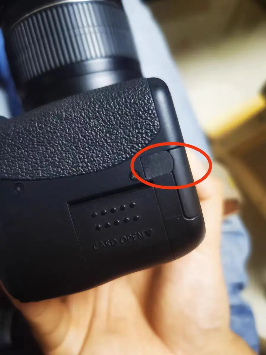 مقبس جلدي أسود صغير لكانون ، مقصورة بطارية ، ملحق غطاء ، مناسب لـ 450D ، 500D ، 550D ، 600D ، 650D ، 700D ، 1000D