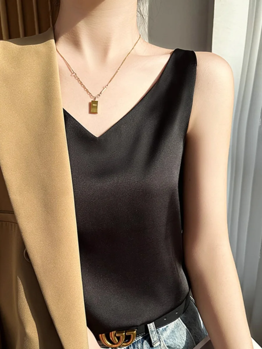 

Silk Csole Vest Women's Inner Spring Autumn Bla Svel Base Vine Silk Satin Face Silk V-ne Top