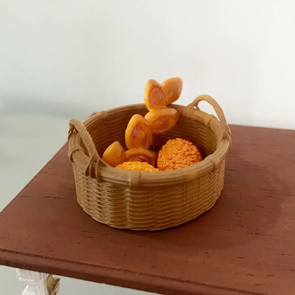Panier tissé en résine pour maison de poupée, échelle 1/6 1/8, décoration de maison de poupée, panier de rangement Miniature, modèle de scène de maison de jeu