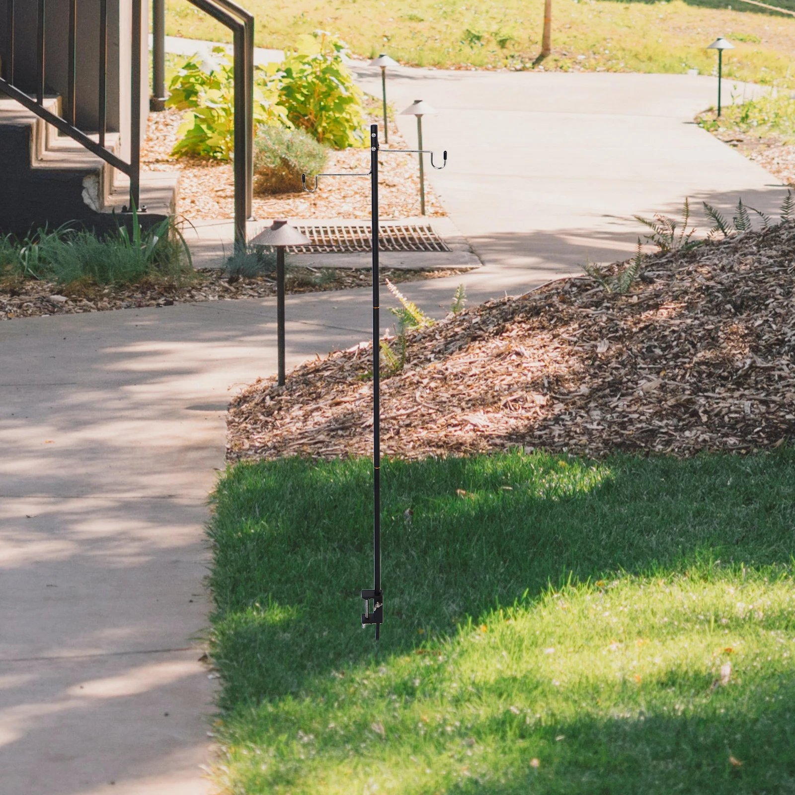 

1 Set Foldable Camping Light Stand Aluminum Alloy Portable Lantern Hanger Tent Lighting Dual Hooks Ground Stake G Clamp 3Cm