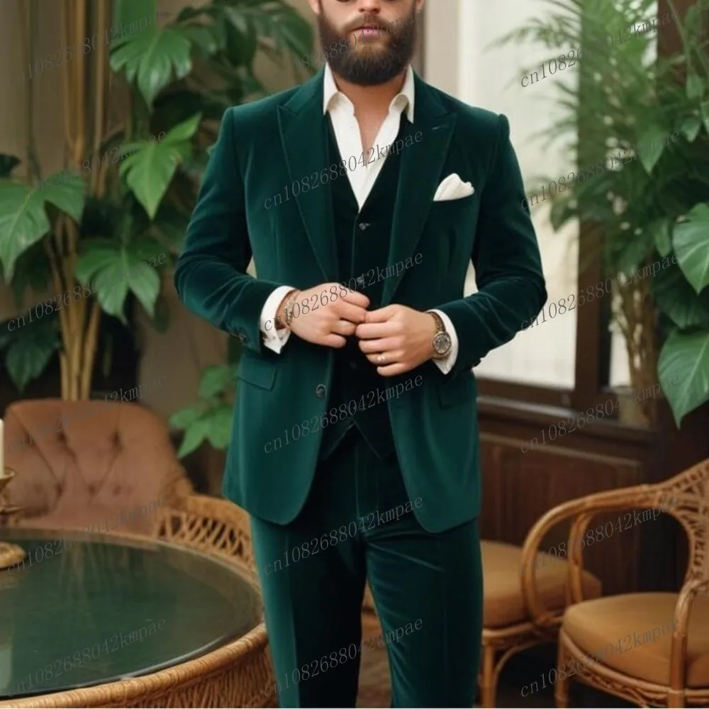 

New Dark Green Velvet Men Suit Formal Business Groom Groomsman Wedding Party Prom Male Tuxedos 3 Piece Set Blazer Vest Pants